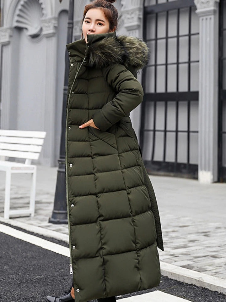 Long winter coat for women with hood and insulation